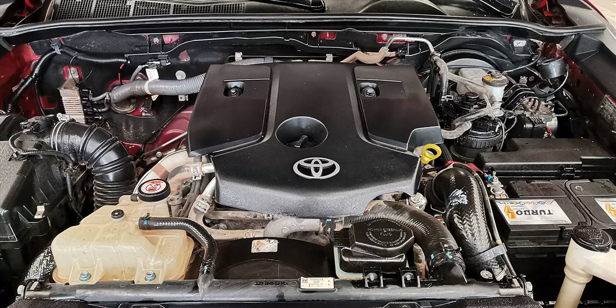 TOYOTA HILUX PICKUP 4P 4X4 2.4 - Imagen 31