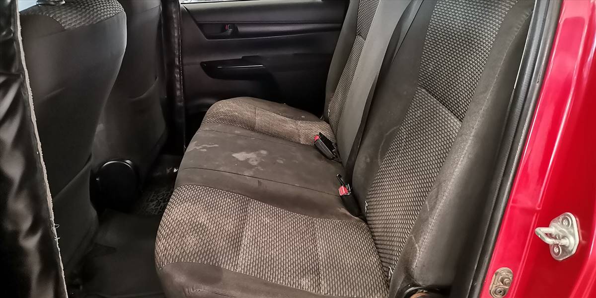TOYOTA HILUX PICKUP 4P 4X4 2.4 - Imagen 53