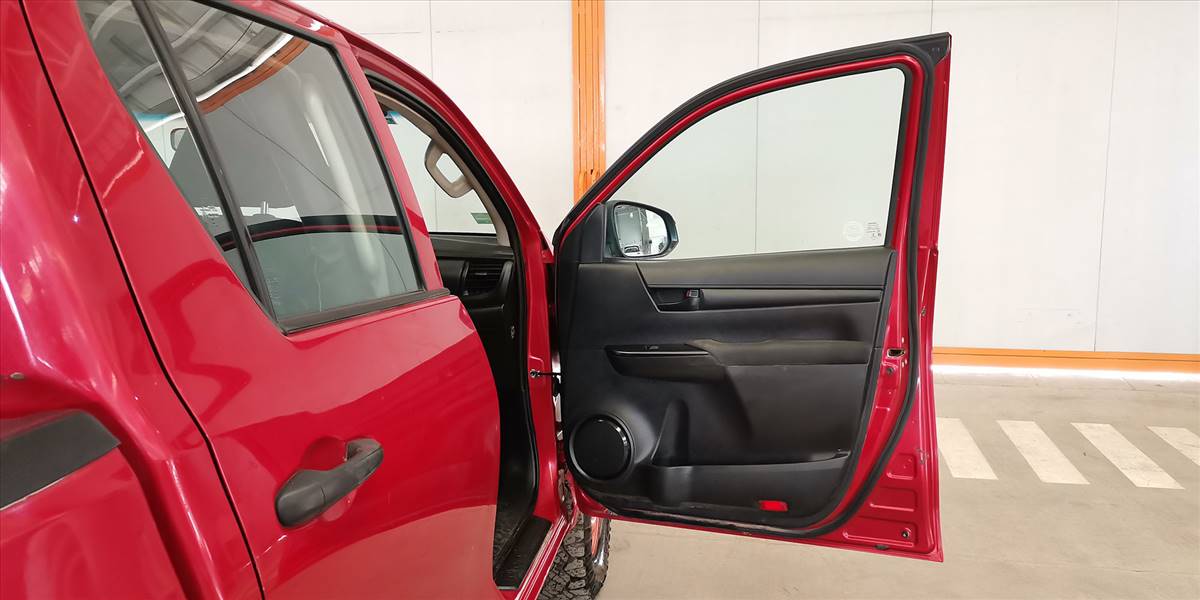 TOYOTA HILUX PICKUP 4P 4X4 2.4 - Imagen 57