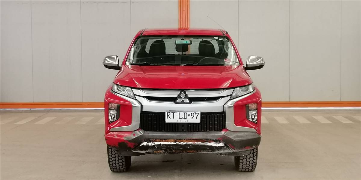 MITSUBISHI L200 KATANA CRT 4X4 2.4 - Imagen 43