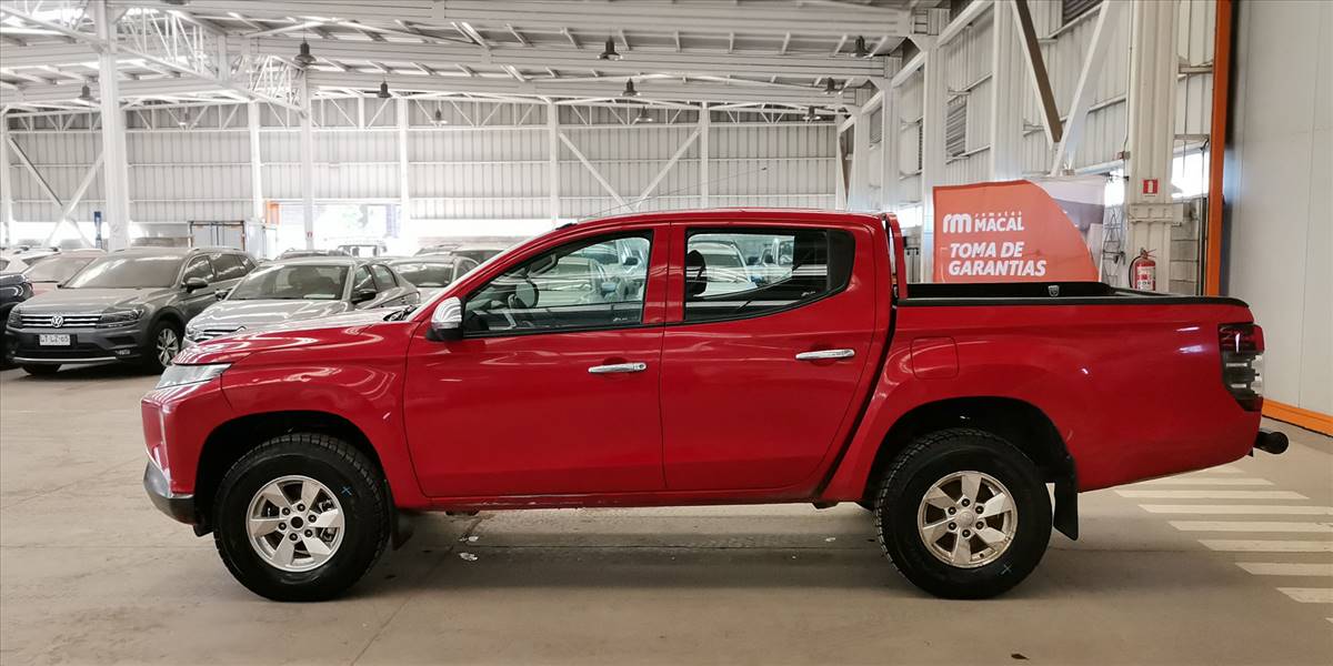 MITSUBISHI L200 KATANA CRT 4X4 2.4 - Imagen 48