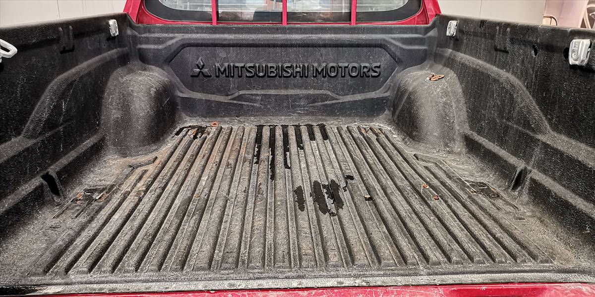 MITSUBISHI L200 KATANA CRT 4X4 2.4 - Imagen 66