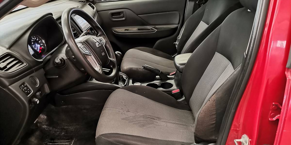 MITSUBISHI L200 KATANA CRT 4X4 2.4 - Imagen 128