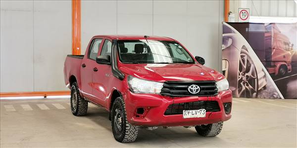 TOYOTA HILUX PICKUP 4P 4X4 2.4 - Imagen 4