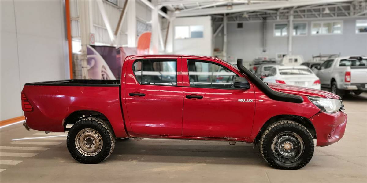 TOYOTA HILUX PICKUP 4P 4X4 2.4 - Imagen 32