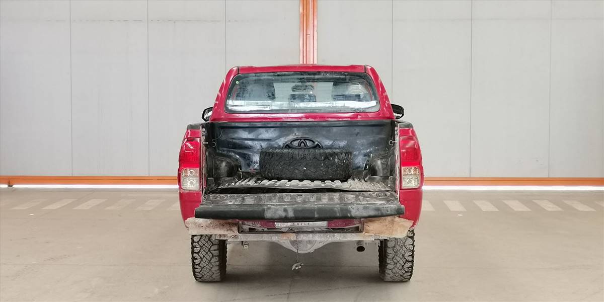 TOYOTA HILUX PICKUP 4P 4X4 2.4 - Imagen 38