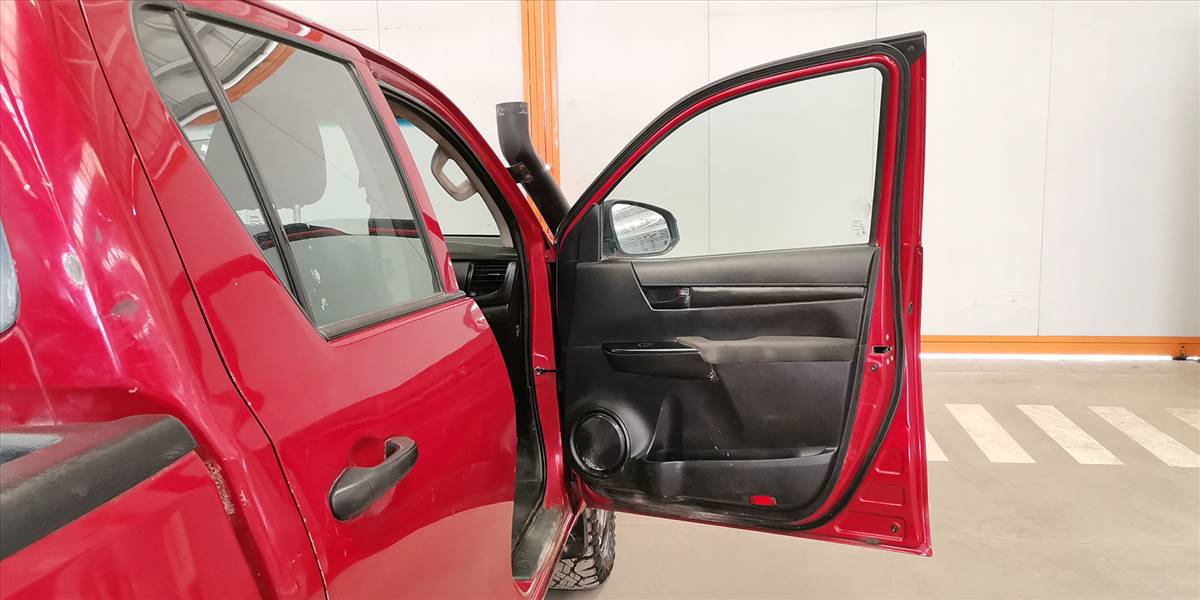 TOYOTA HILUX PICKUP 4P 4X4 2.4 - Imagen 90