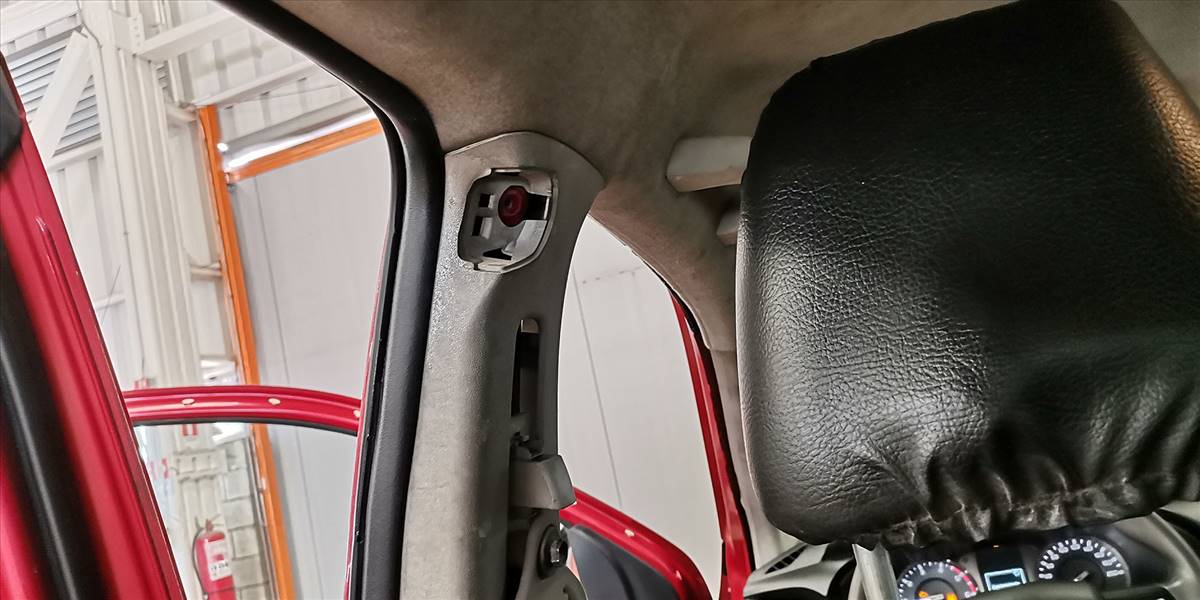 TOYOTA HILUX PICKUP 4P 4X4 2.4 - Imagen 219