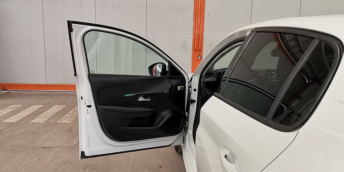 PEUGEOT 208 PURETECH 100 HB 1.2 - Imagen 90