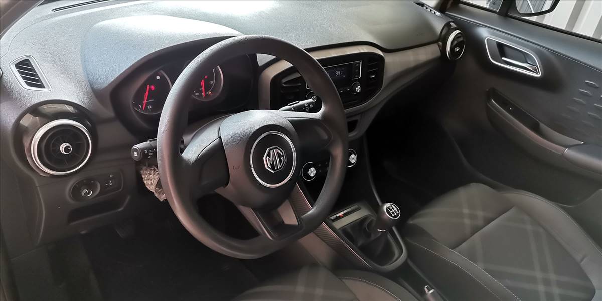 MG 3 HATCH BACK 1.5 - Imagen 48