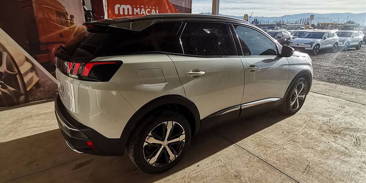 PEUGEOT 3008 ALLURE 1.6 AT - Imagen 33