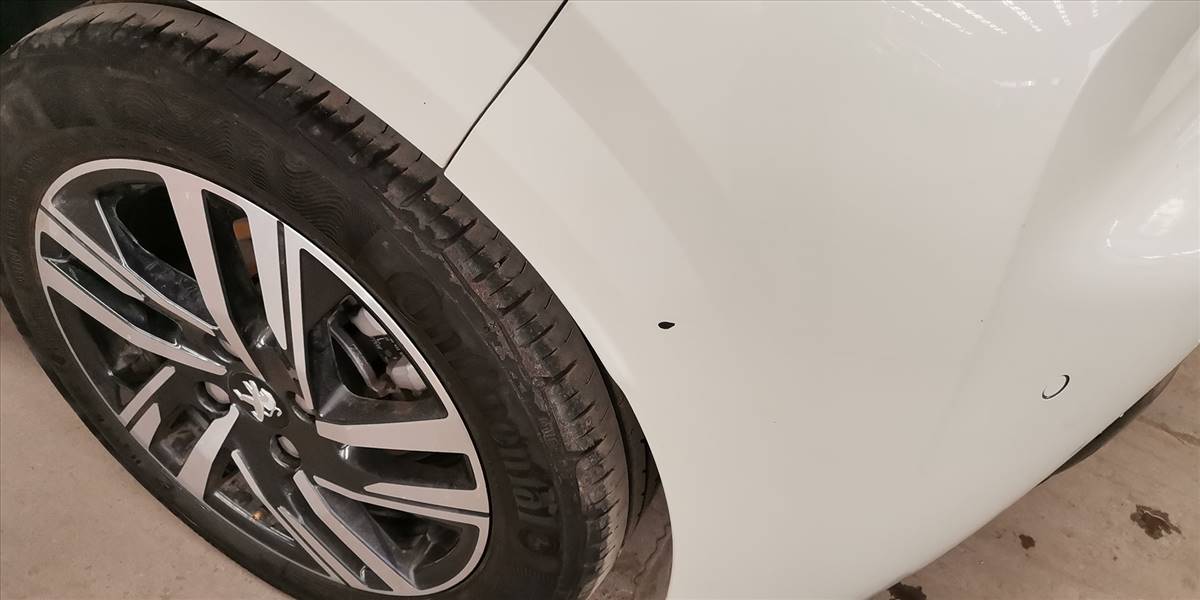 PEUGEOT 208 PURETECH 100 HB 1.2 - Imagen 106