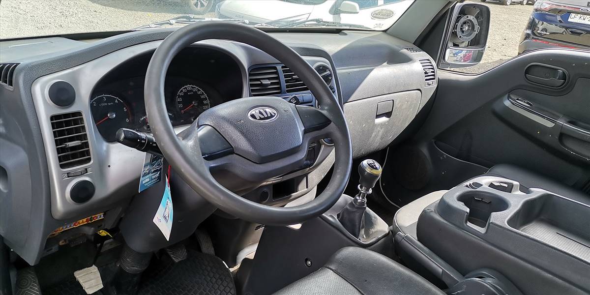 KIA MOTORS FRONTIER 2.5 - Imagen 40