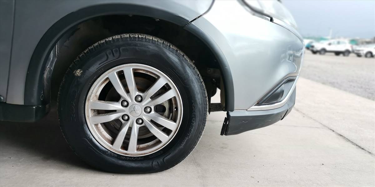 MITSUBISHI OUTLANDER 2.0 AUT - Imagen 34
