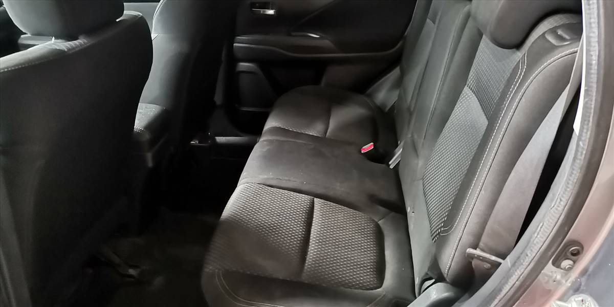 MITSUBISHI OUTLANDER 2.0 AUT - Imagen 51