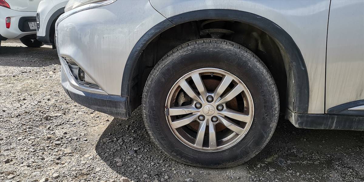 MITSUBISHI OUTLANDER 2.0 AUT - Imagen 25