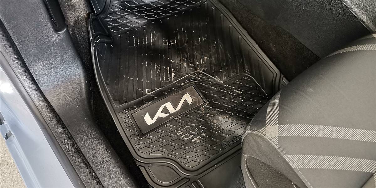MG 3 HATCH BACK 1.5 AUT - Imagen 29
