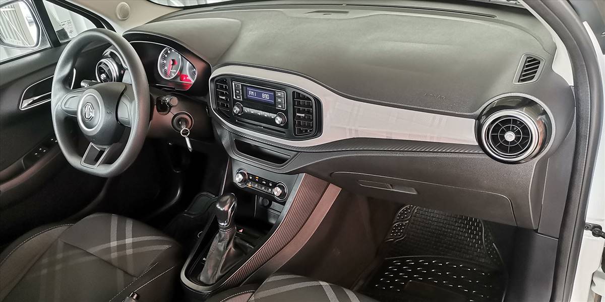 MG 3 HATCH BACK 1.5 AUT - Imagen 22