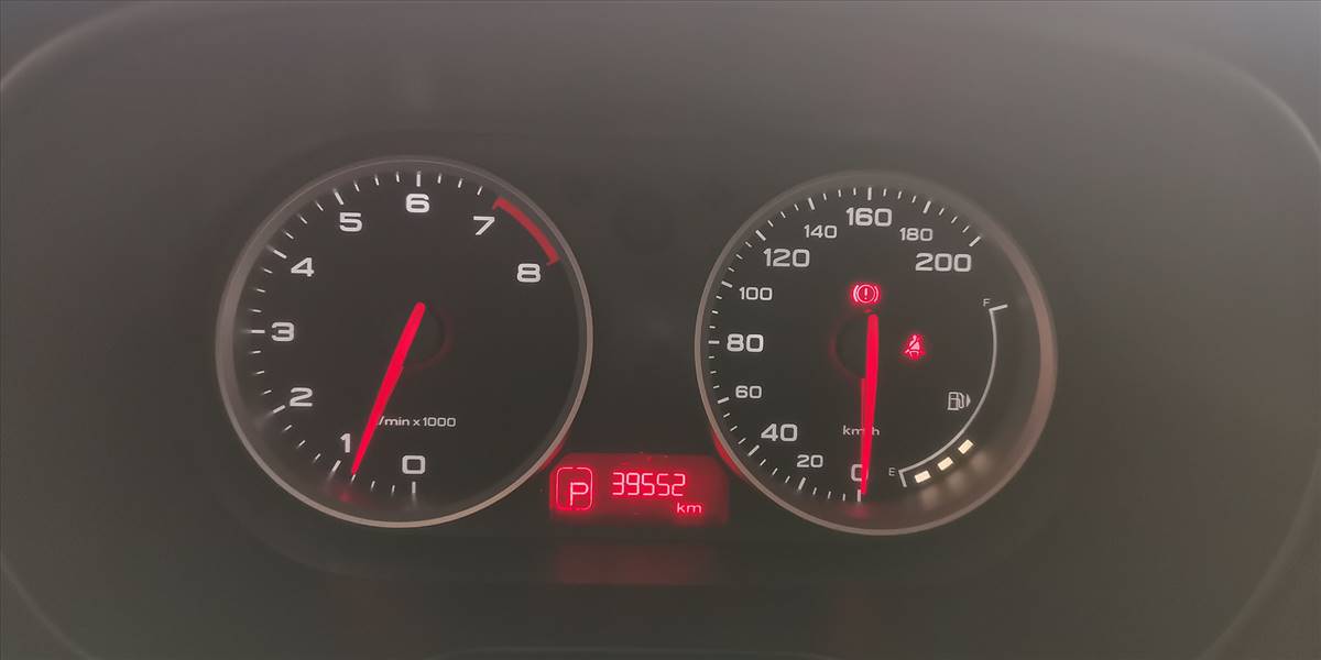 MG 3 HATCH BACK 1.5 AUT - Imagen 24