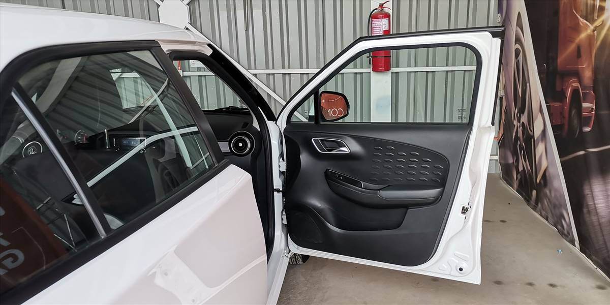MG 3 HATCH BACK 1.5 AUT - Imagen 28