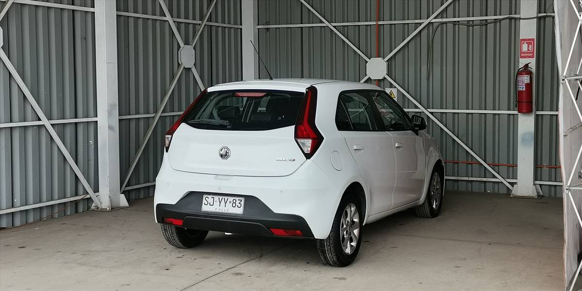 MG 3 HATCH BACK 1.5 AUT - Imagen 8