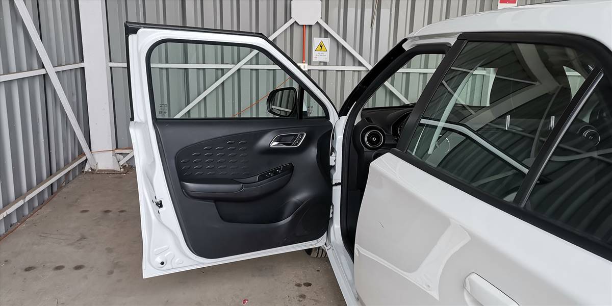 MG 3 HATCH BACK 1.5 AUT - Imagen 80