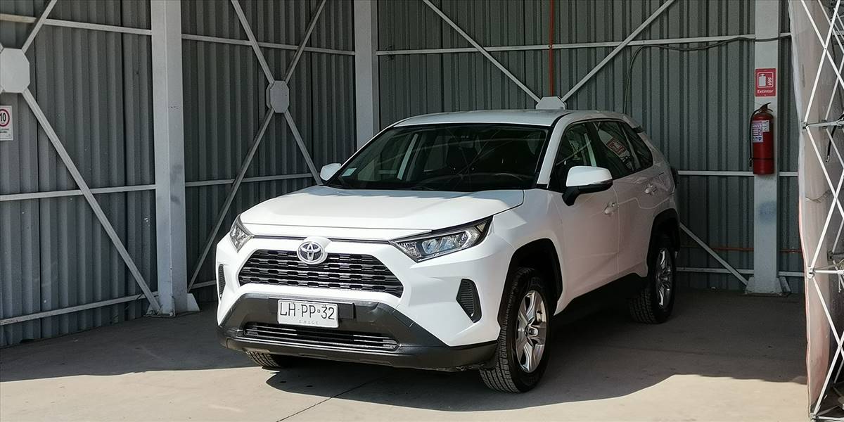 TOYOTA RAV 4 2.0 - Imagen 1