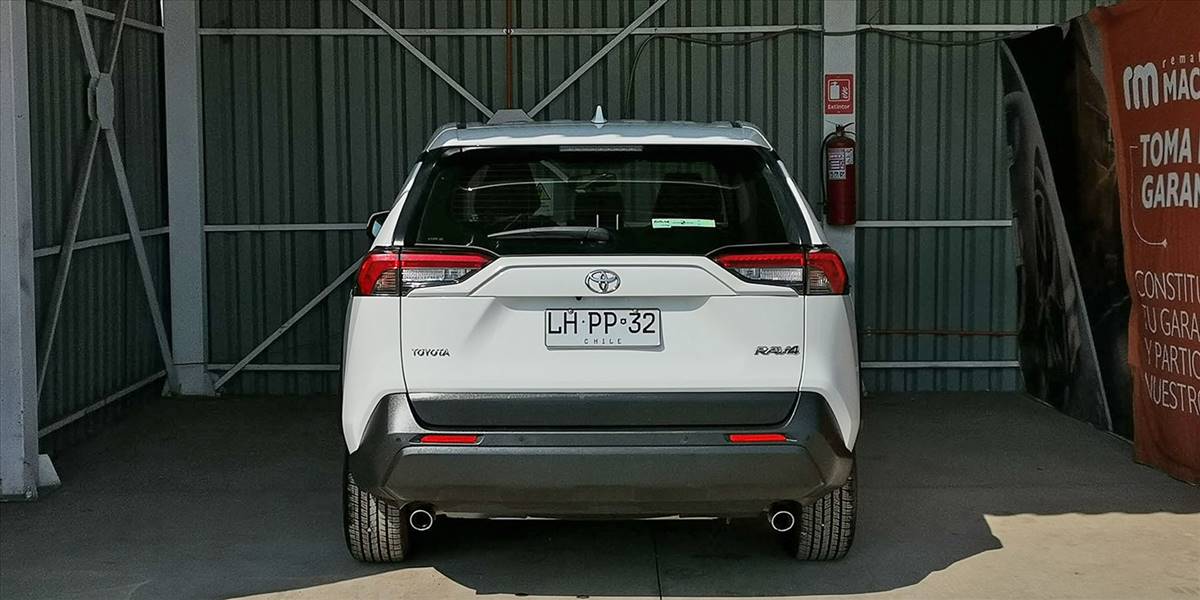 TOYOTA RAV 4 2.0 - Imagen 15