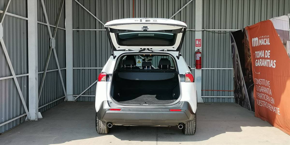 TOYOTA RAV 4 2.0 - Imagen 16