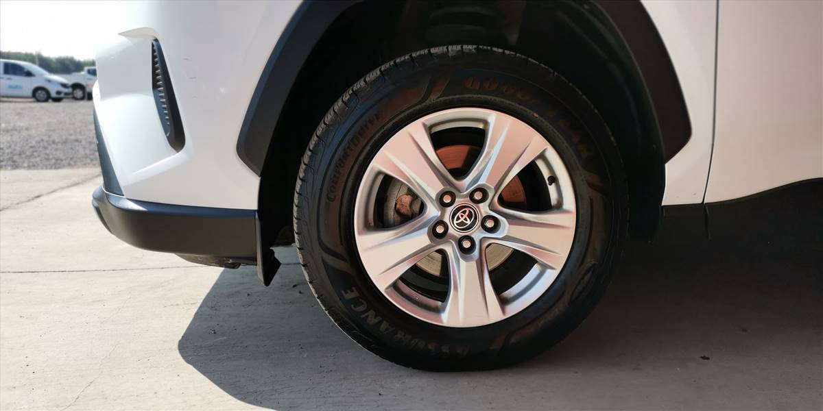 TOYOTA RAV 4 2.0 - Imagen 21