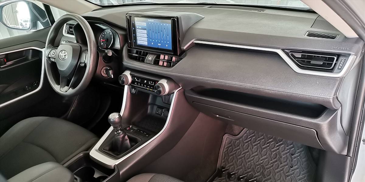 TOYOTA RAV 4 2.0 - Imagen 25