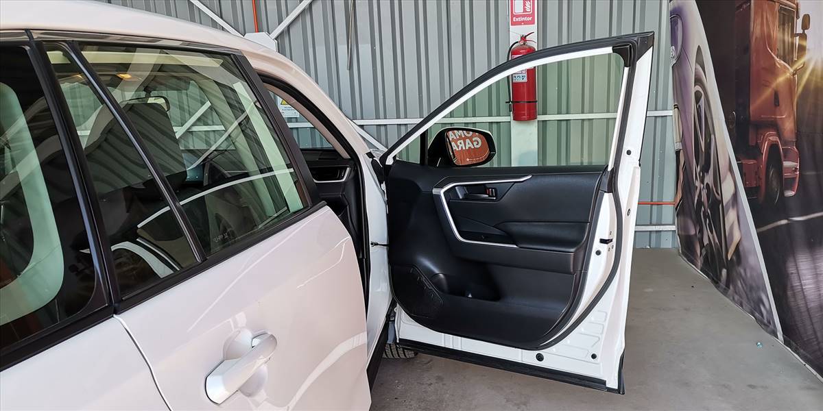 TOYOTA RAV 4 2.0 - Imagen 31