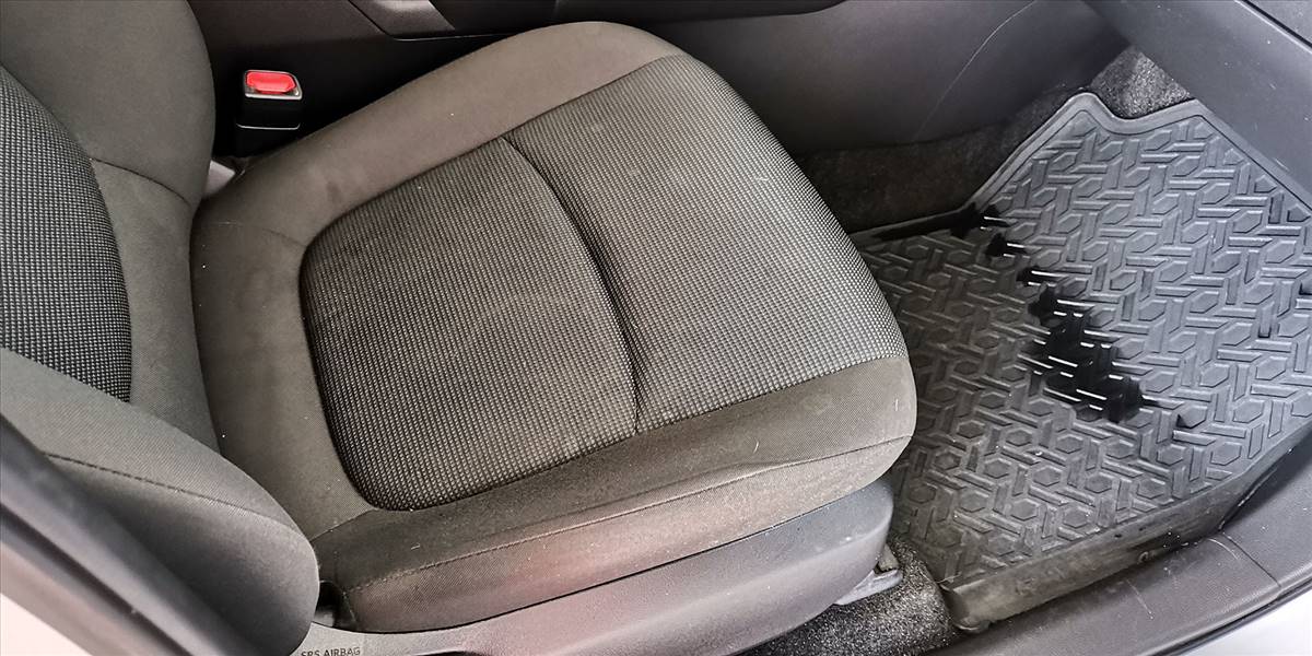 TOYOTA RAV 4 2.0 - Imagen 44