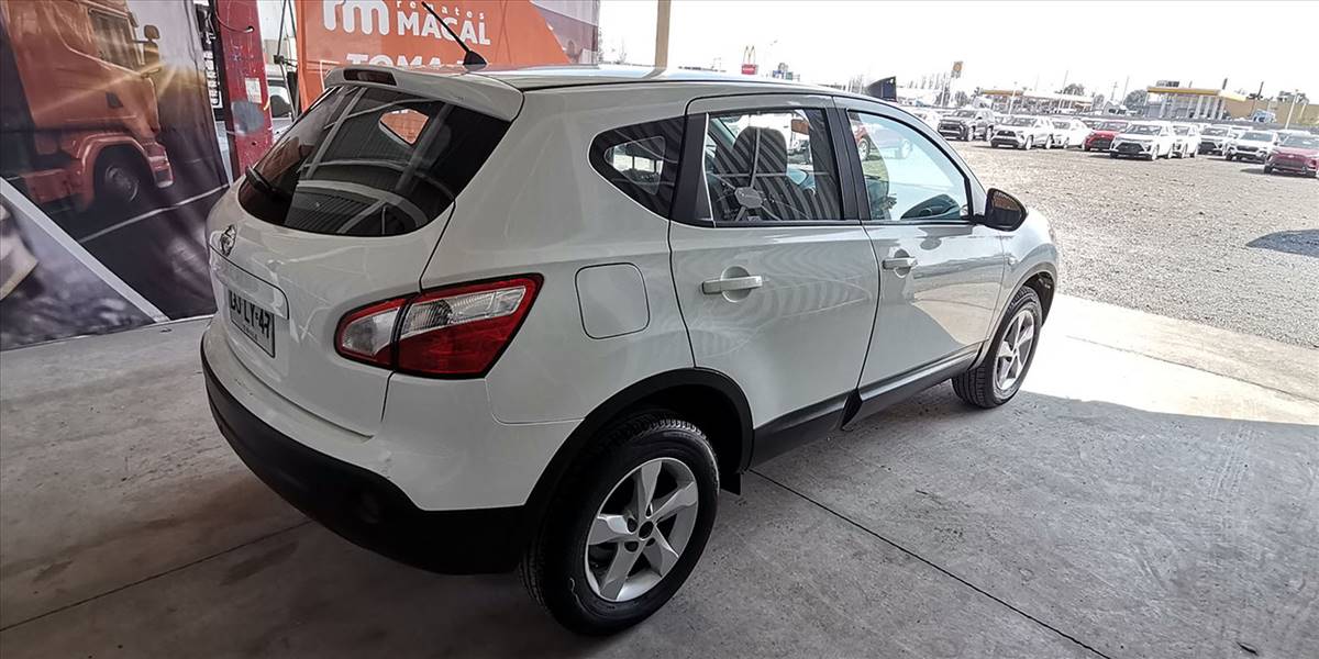 NISSAN QASHQAI 2.0 AUT - Imagen 11