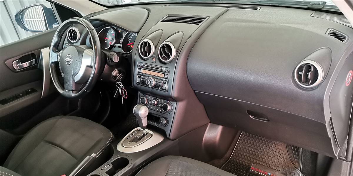 NISSAN QASHQAI 2.0 AUT - Imagen 23