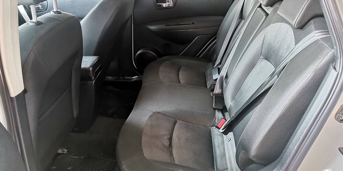 NISSAN QASHQAI 2.0 AUT - Imagen 27