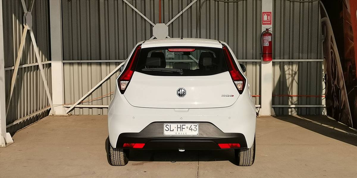 MG 3 HATCH BACK 1.5 AUT - Imagen 12