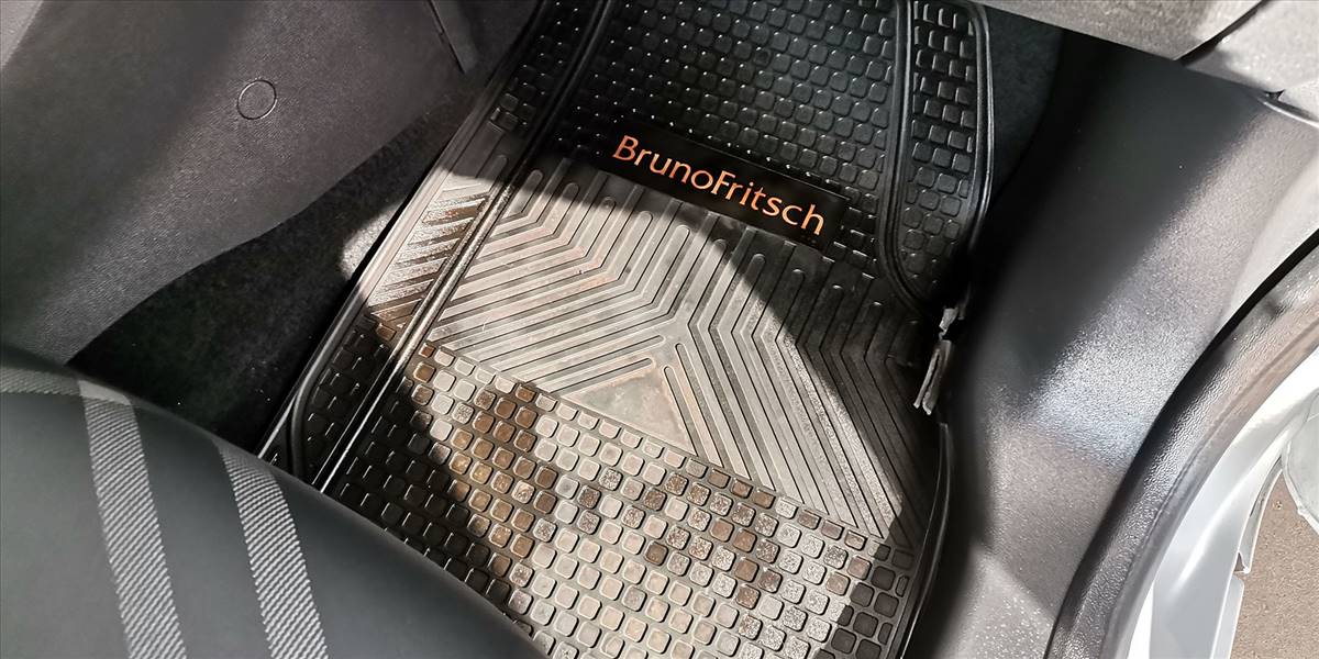 MG 3 HATCH BACK 1.5 AUT - Imagen 30