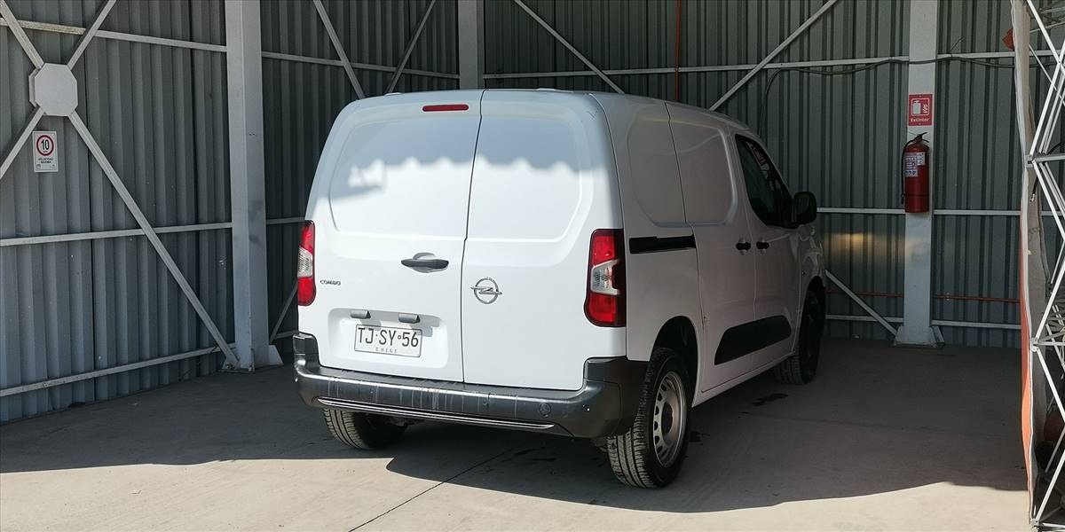 OPEL COMBO 4X2 1.5 - Imagen 3