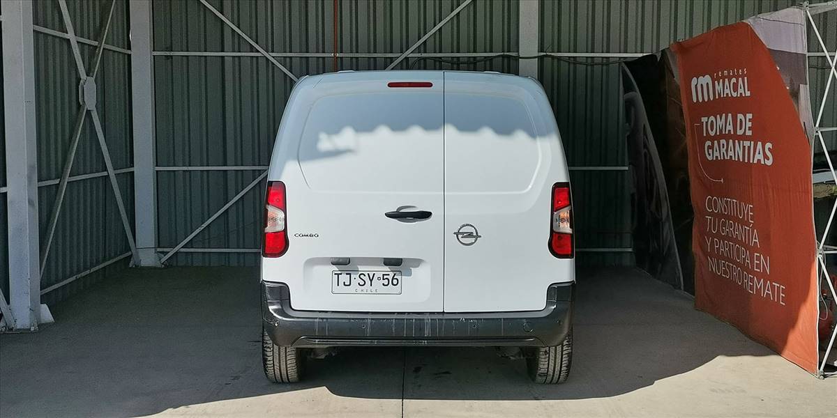 OPEL COMBO 4X2 1.5 - Imagen 9