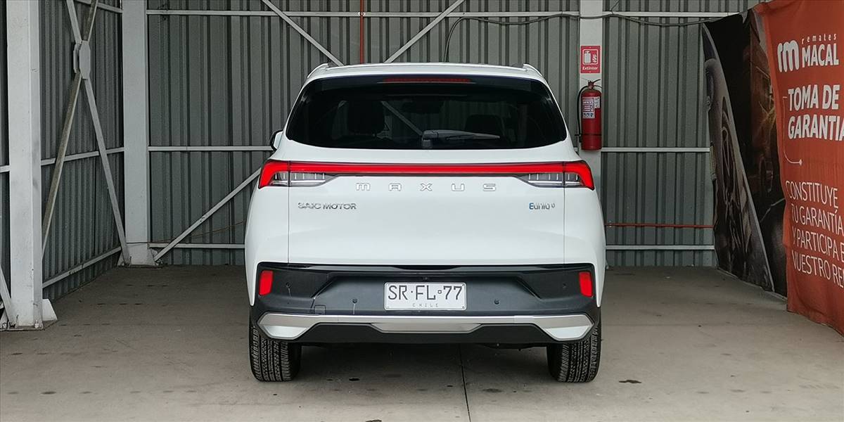 MAXUS EUNIQ 6 4X2 AUT - Imagen 12