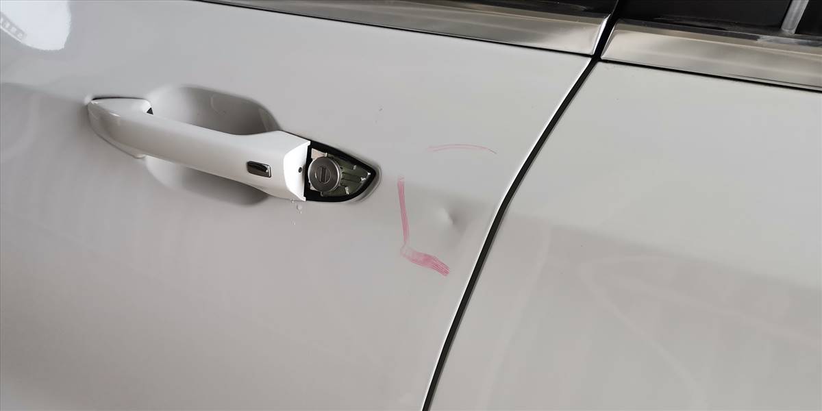 MAXUS EUNIQ 6 4X2 AUT - Imagen 34