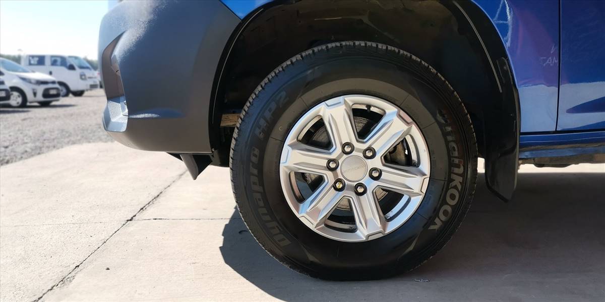 MAXUS T60 DCAB 4X2 2.0 - Imagen 18