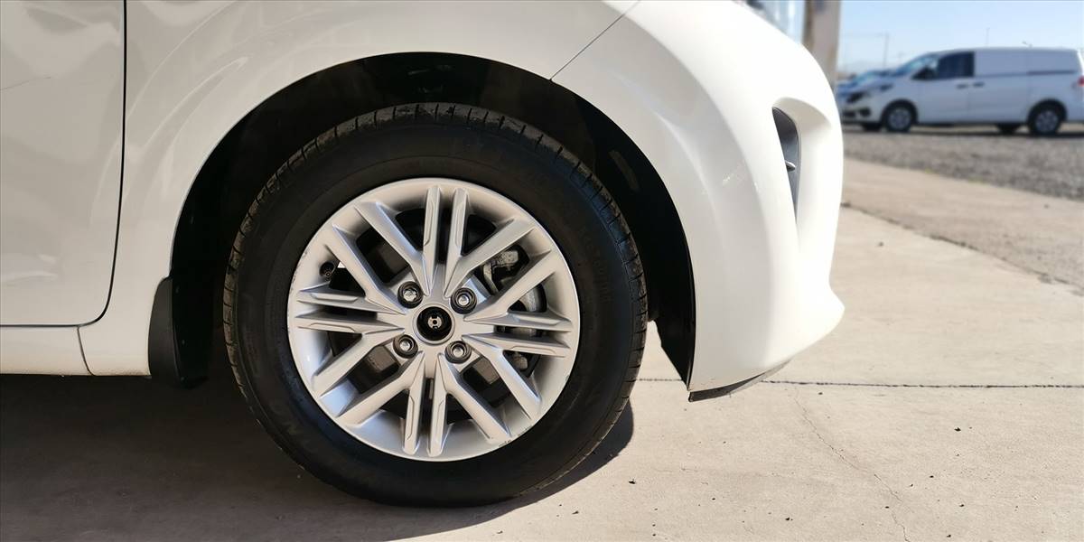 KIA MORNING MPI 1.2 AUT - Imagen 17
