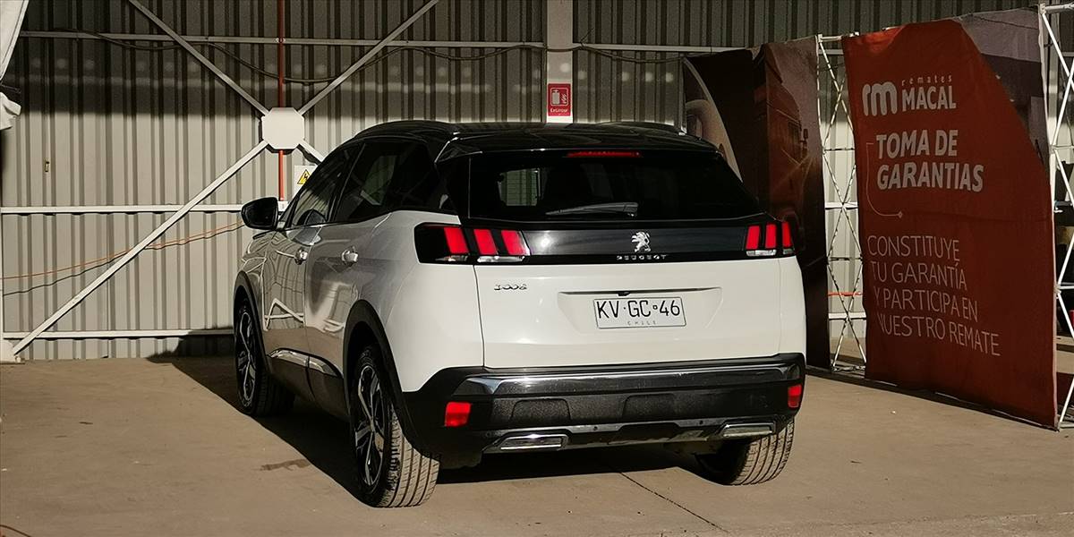 PEUGEOT 3008 ALLURE 1.6 AT - Imagen 13