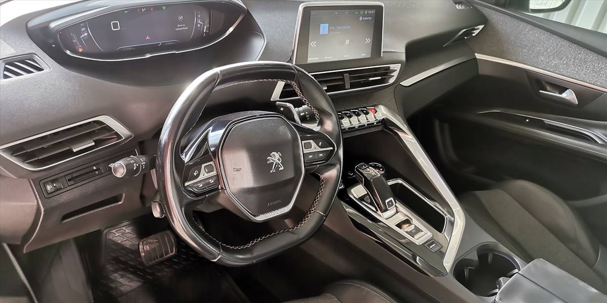 PEUGEOT 3008 ALLURE 1.6 AT - Imagen 62