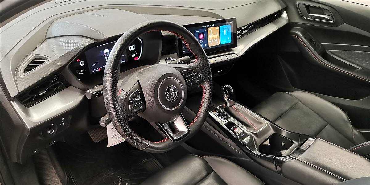 MG GT CVT 1.5 AUT - Imagen 21