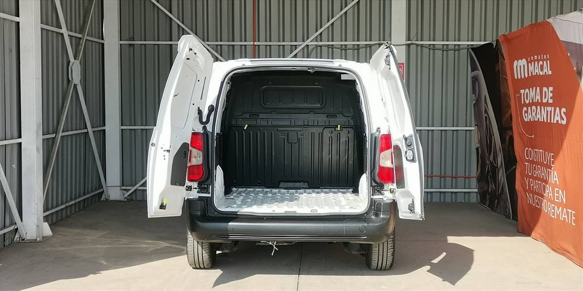 OPEL COMBO 4X2 1.5 - Imagen 10
