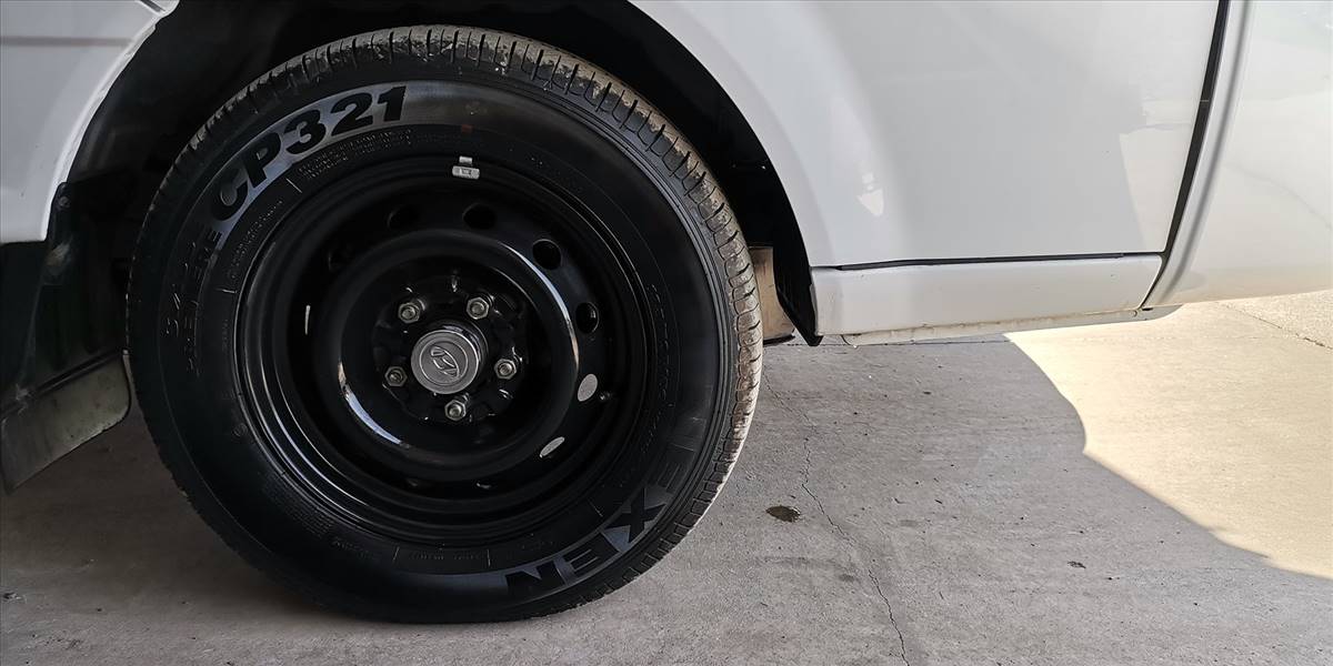HYUNDAI PORTER HR CRDI 4X2 2.5 - Imagen 13