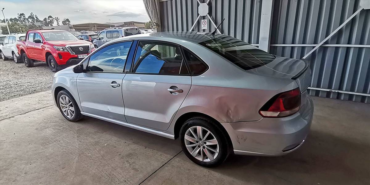 VOLKSWAGEN POLO 1.6 - Imagen 13